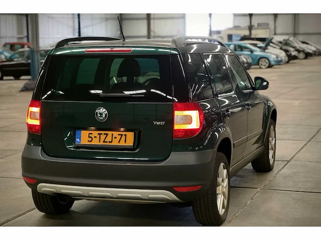 Skoda yeti 1.2 tsi ambition; 5-tzj-71 - afbeelding 2 van  13