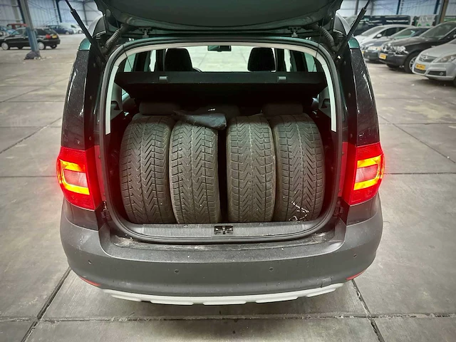 Skoda yeti 1.2 tsi ambition; 5-tzj-71 - afbeelding 12 van  13
