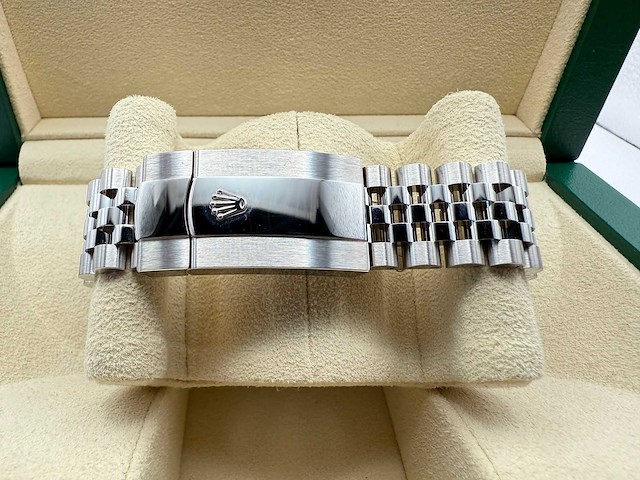 Sky-dweller | 336934 | green dial | jubilee | 2025 | new - afbeelding 9 van  12