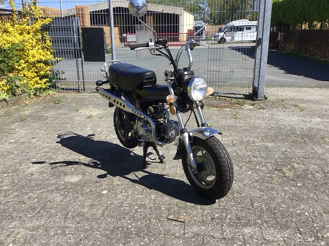 Sky team - ed6 - motorfiets - afbeelding 15 van  17
