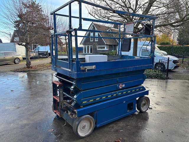 Skyjack - 2015 - hoogwerker - afbeelding 1 van  12