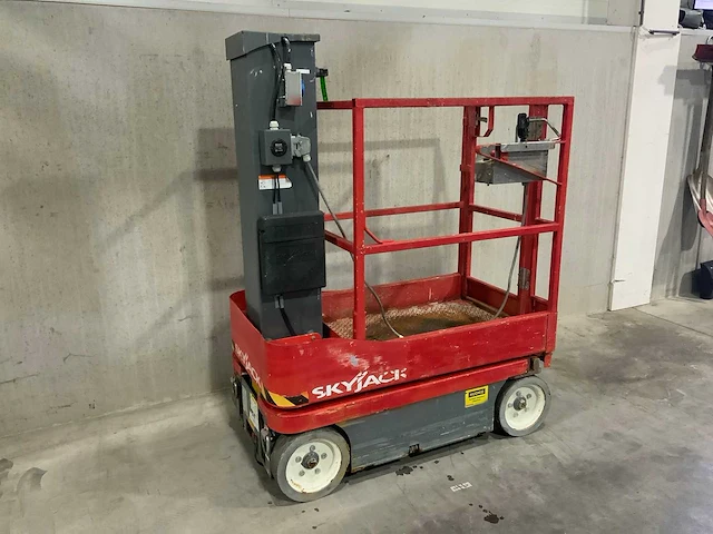 Skyjack - sj-12 - hoogwerker - afbeelding 7 van  12