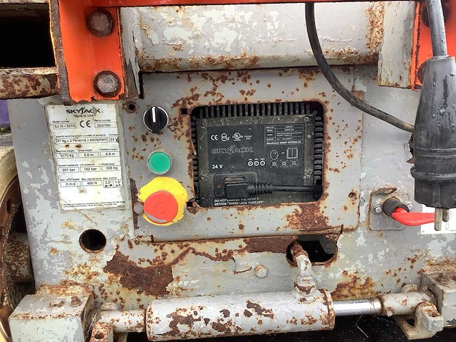 Skyjack - sj iii - 3219 hoogwerker - afbeelding 6 van  9