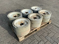 Skyjack hoogwerker wielen (12x) - afbeelding 1 van  4