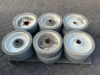 Skyjack hoogwerker wielen (12x) - afbeelding 1 van  5