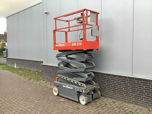 Skyjack sj 3219 hoogwerker - afbeelding 1 van  6