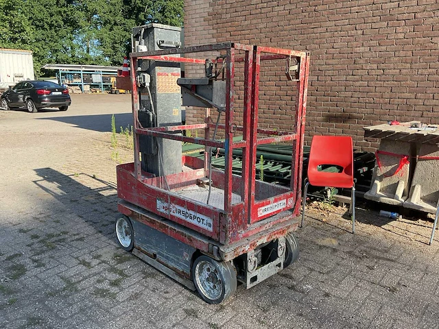 Skyjack sj12 hoogwerker - afbeelding 4 van  6