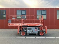 Skyjack sj6826rt ruwterrein hoogwerker 4x4 - afbeelding 2 van  25
