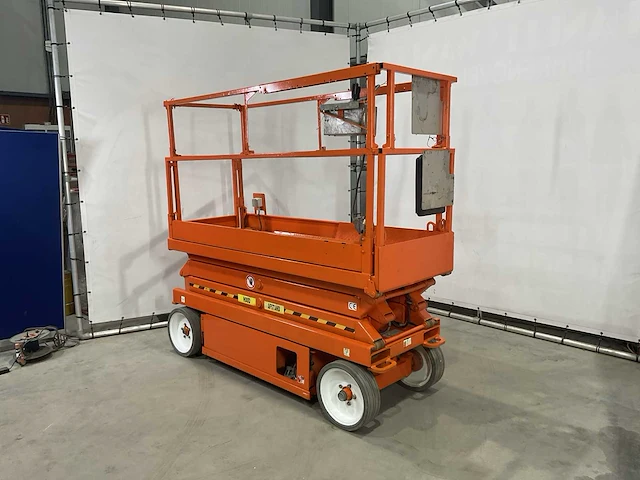 Skyjack sjiii-3220 electric schaarlift - afbeelding 17 van  22