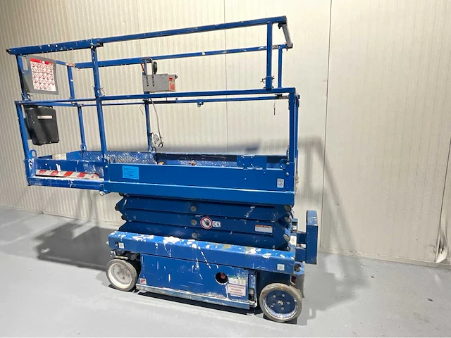 Skyjack sjiii3219 - hoogwerker, werkhoogte 7,8m, uitschuifbaar 243 cm, 49 uur - afbeelding 11 van  14