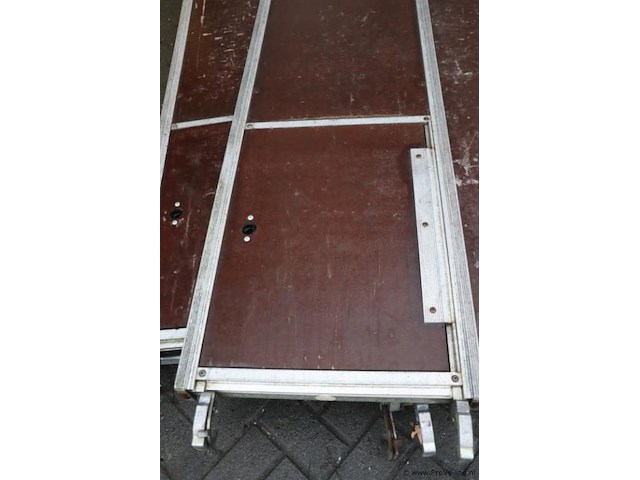 Skyworks rolsteiger - afbeelding 3 van  15