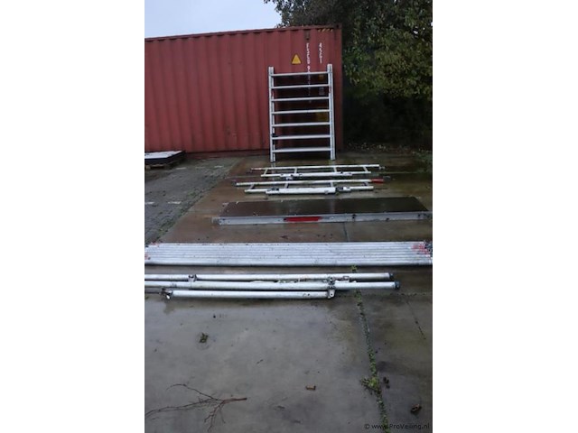 Skyworks rolsteiger - afbeelding 1 van  16