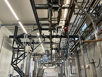 Slachtlijn transportsysteem (c) - afbeelding 1 van  16