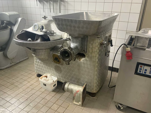 Slagerij machines - afbeelding 2 van  23