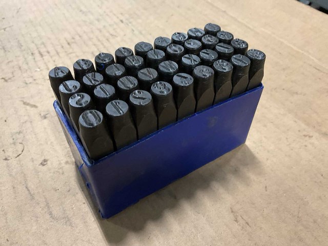 Slagletter en cijferset - afbeelding 1 van  3