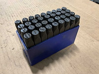 Slagletter en cijferset - afbeelding 1 van  3