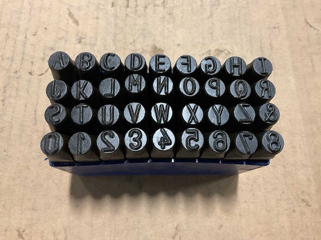 Slagletter en cijferset - afbeelding 2 van  3