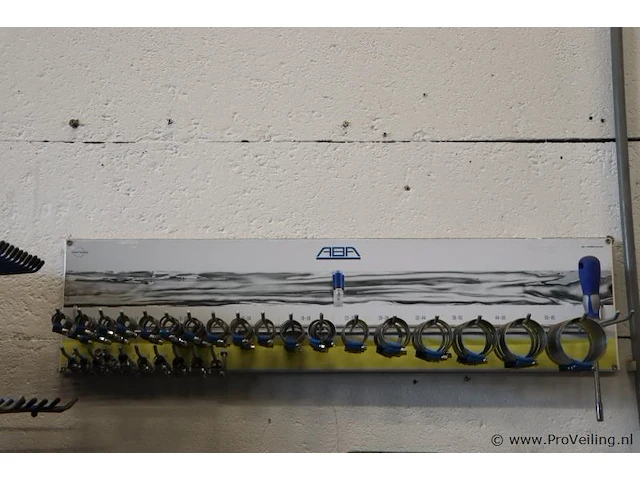 Slangenklemen excl. rek - 40x22x22 cm - afbeelding 1 van  4