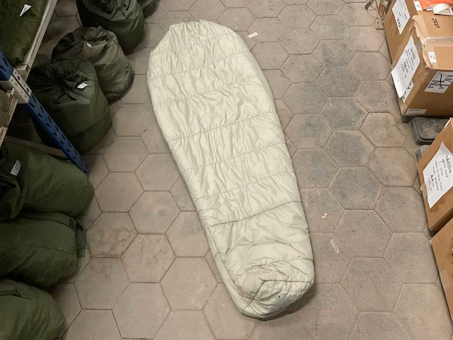 Sleeping bag - afbeelding 2 van  3