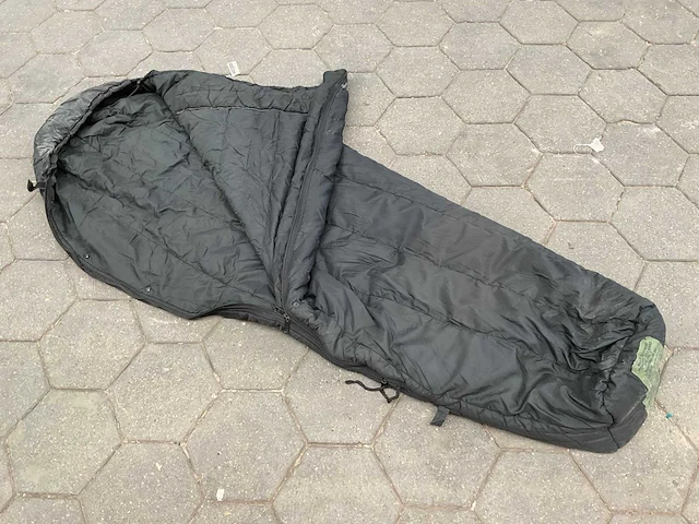 Sleeping bag - afbeelding 1 van  5