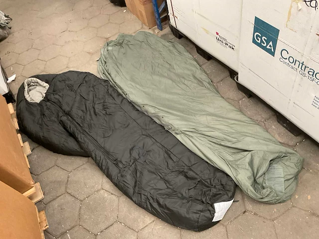 Sleeping bags (50x) - afbeelding 1 van  3