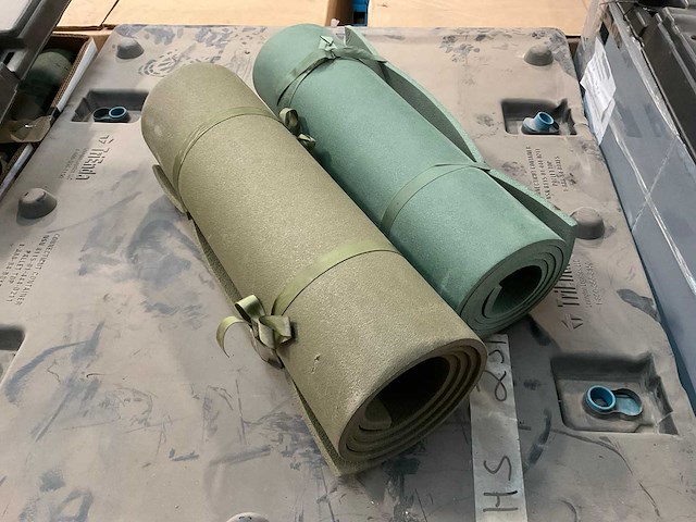 Sleeping mat (47x) - afbeelding 1 van  3