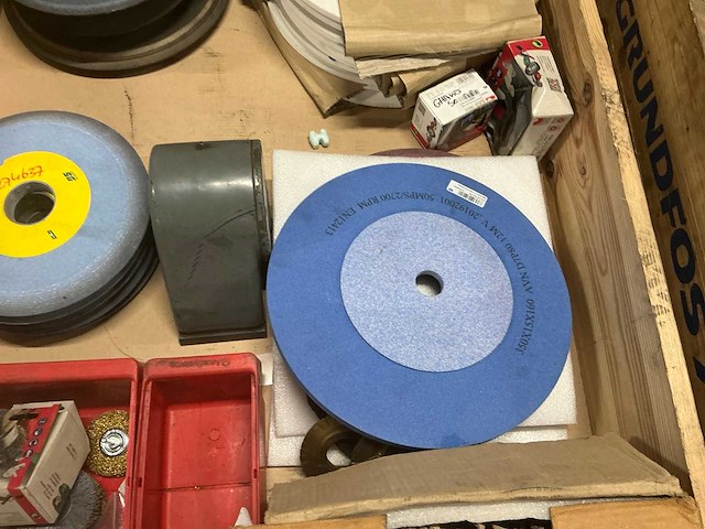 Slijpstenen en staalborstels - afbeelding 6 van  7