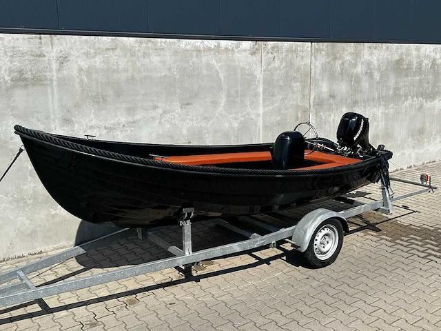Sloep - 10pk mercury - buitenboordmotor - inclusief trailer - zo goed als nieuw - afbeelding 1 van  12