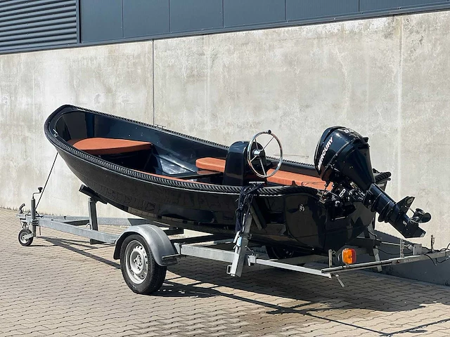 Sloep - 10pk mercury - buitenboordmotor - inclusief trailer - zo goed als nieuw - afbeelding 5 van  12