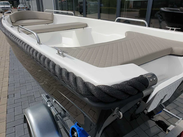 Sloep 400 elegance + 650kg boottrailer - afbeelding 5 van  13