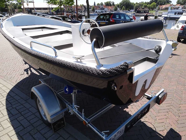 Sloep 430 elegance consol + 650kg boottrailer - afbeelding 7 van  13