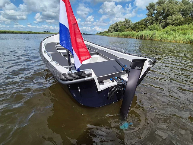 Sloep 430 elegance + kussenset + epropulsion elite - afbeelding 4 van  10
