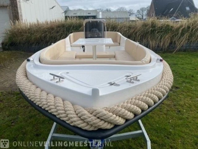 Sloep / console boot met 15 pk 4 takt mercury motor searider, 500 retro, bouwjaar 2021 - afbeelding 5 van  16
