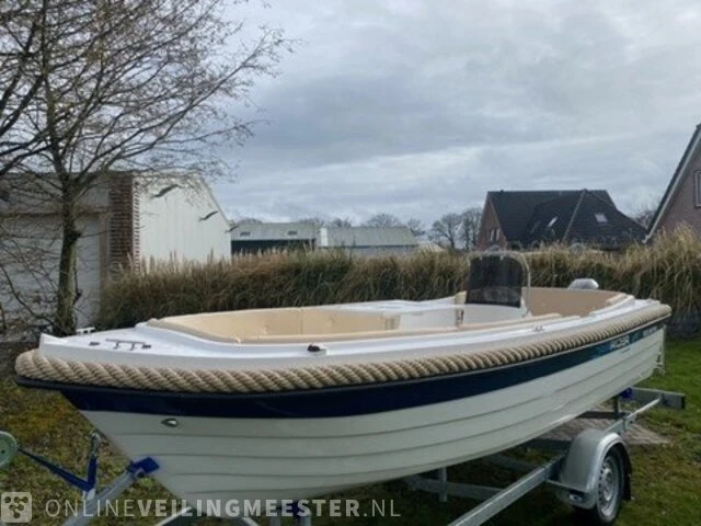 Sloep / console boot met 15 pk 4 takt mercury motor searider, 500 retro, bouwjaar 2021 - afbeelding 1 van  16