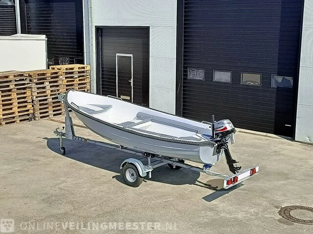 Sloep corsiva, 430 met buitenboormotor en trailer - afbeelding 1 van  28