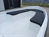 Sloep met buitenboordmotor 4 pk tohatsu, trailer en kussenset seafinder, 370, blauw, bouwjaar 2021 - afbeelding 8 van  36