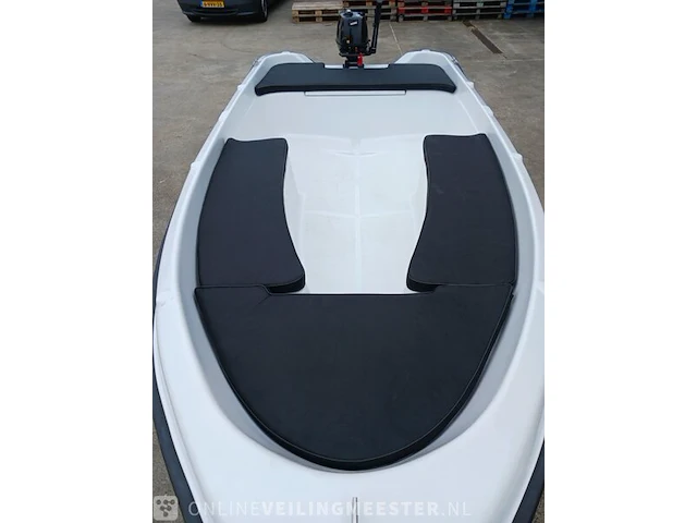 Sloep met buitenboordmotor 4 pk tohatsu, trailer en kussenset seafinder, 370, blauw, bouwjaar 2021 - afbeelding 10 van  36