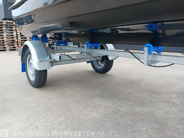 Sloep met buitenboordmotor 4 pk tohatsu, trailer en kussenset seafinder, 370, blauw, bouwjaar 2021 - afbeelding 17 van  36