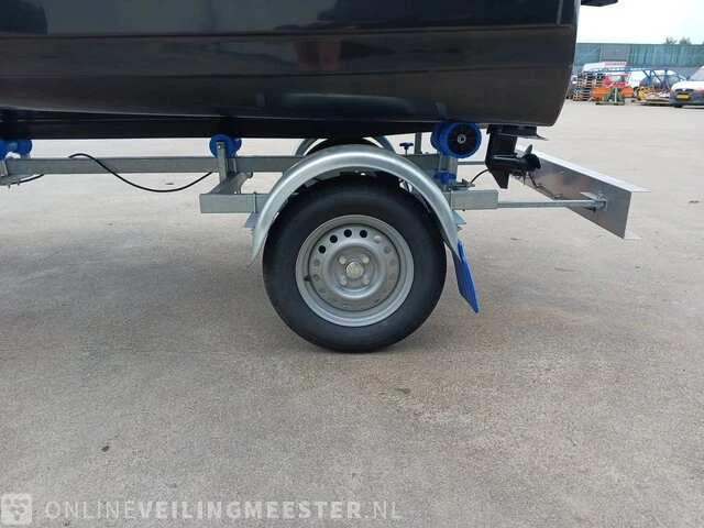 Sloep met buitenboordmotor 4 pk tohatsu, trailer en kussenset seafinder, 370, blauw, bouwjaar 2021 - afbeelding 20 van  36
