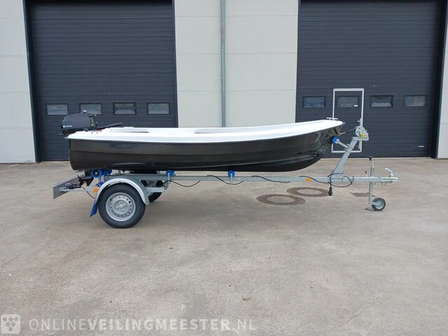 Sloep met buitenboordmotor 4 pk tohatsu, trailer en kussenset seafinder, 370, blauw, bouwjaar 2021 - afbeelding 12 van  36