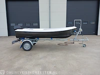 Sloep met buitenboordmotor 4 pk tohatsu, trailer en kussenset seafinder, 370, blauw, bouwjaar 2021 - afbeelding 12 van  36