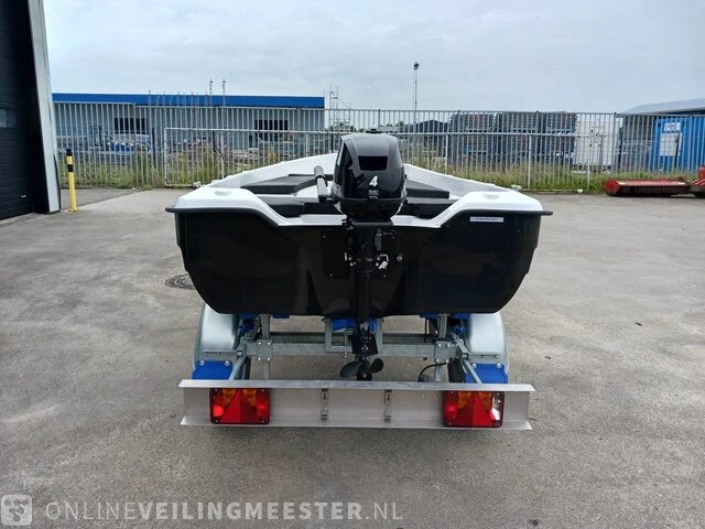 Sloep met buitenboordmotor 4 pk tohatsu, trailer en kussenset seafinder, 370, blauw, bouwjaar 2021 - afbeelding 31 van  36