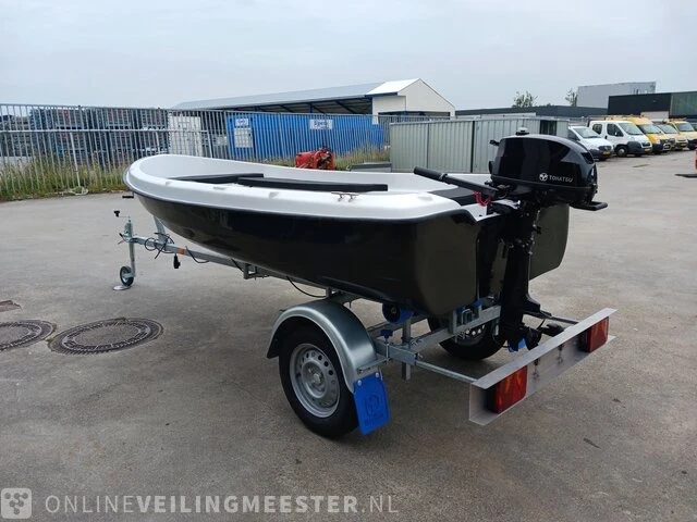Sloep met buitenboordmotor 4 pk tohatsu, trailer en kussenset seafinder, 370, blauw, bouwjaar 2021 - afbeelding 32 van  36