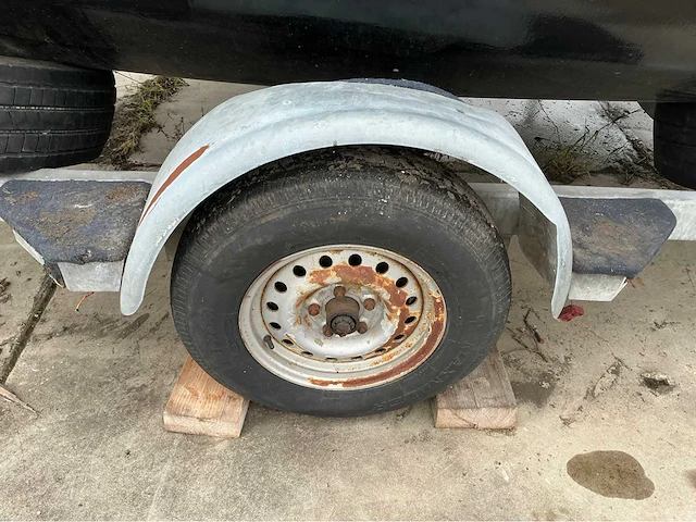 Sloep met trailer - afbeelding 13 van  18