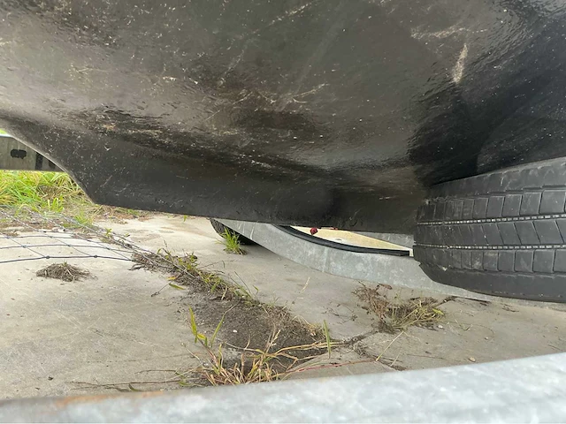 Sloep met trailer - afbeelding 18 van  18