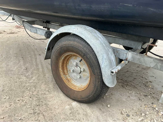 Sloep met trailer - afbeelding 19 van  29
