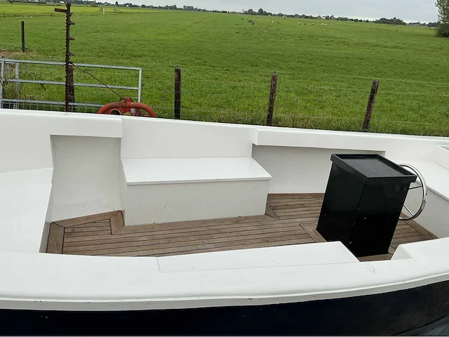 Sloep met trailer - afbeelding 8 van  29