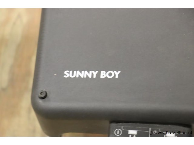 Sma sunny boy inverter/omvormer| model sb 4000tl-20 | 47x44x17cm - afbeelding 2 van  6