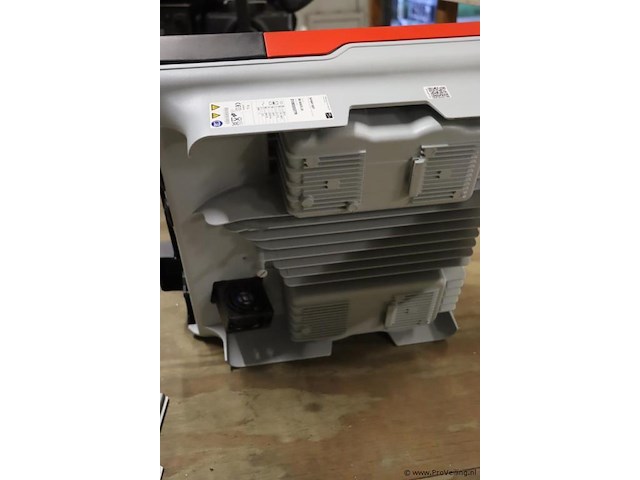 Sma sunny boy inverter/omvormer| model sb 4000tl-20 | 47x44x17cm - afbeelding 4 van  6