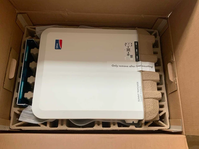 Sma sunny tri power 8.0 se omvormer - afbeelding 2 van  4